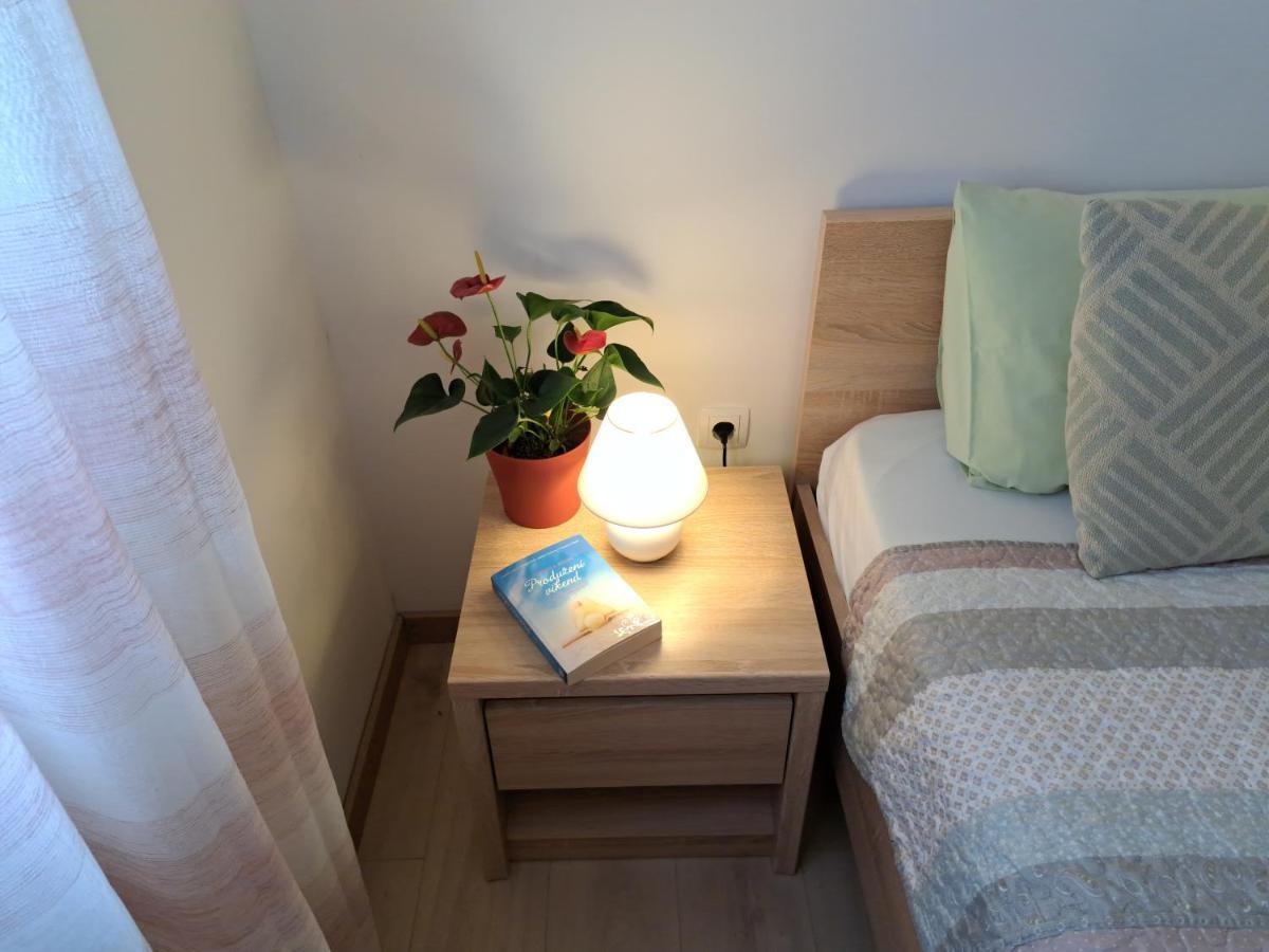 Holiday Apartman Kastela Exterior photo